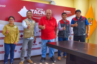 Gobernador Luis Torres Robledo sostuvo una reunión de trabajo con el director de Conservación de la ONG Cuenca Amazónica ACCA.