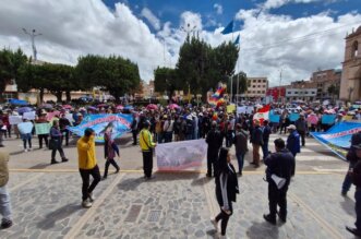 Protestaron al frente de la Municipalidad de San Román.