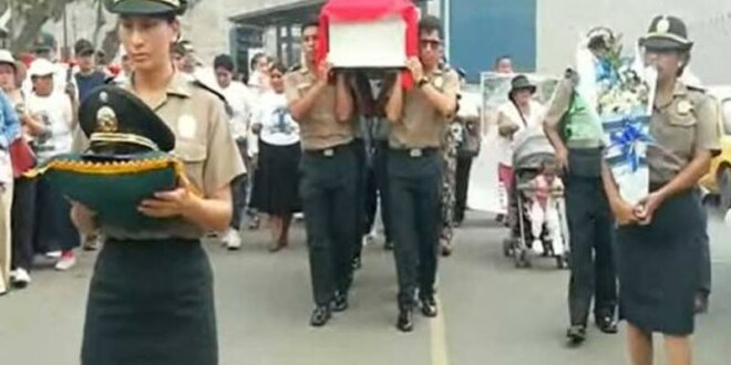 Fallece policía.