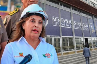 Dina Boluarte.