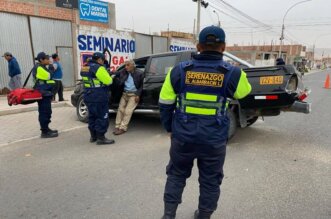 Conductor opuso resistencia durante intervención de agentes policiales.