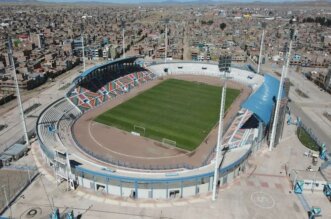 Estadio de Juliaca en grave problema.
