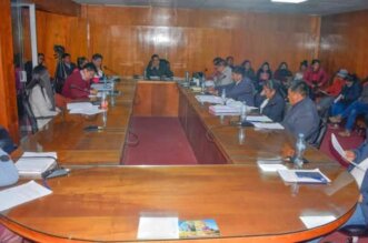 Aprueban vacancia del alcalde Salvador Apaza
