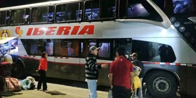 Asalto de pelicula en la via Interoceanica 1