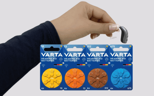 ¿Cuándo y cómo cambiar las pilas de su audífono medicado? 2 Audífono medicado y los diferentes tamaños de pilas VARTA - Medical Audicion.