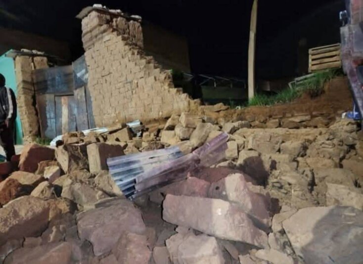 Comerciante aplastada po muro sobre poner
