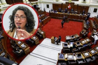 Ministra.