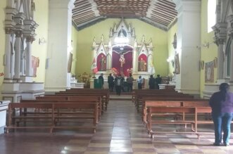 El seminario de San Ambrosio forma el sacerdocio.