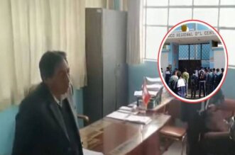 Director de colegio.
