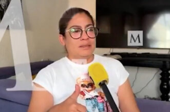 madre entrega hijo 800x533 1