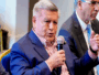 El gobernador regional de La Libertad indicó que la salida del premier o de cualquier ministro afectaría a la gestión pública.