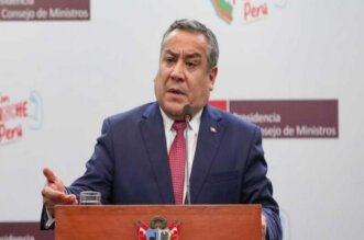 Premier Gustavo Adrianzén.