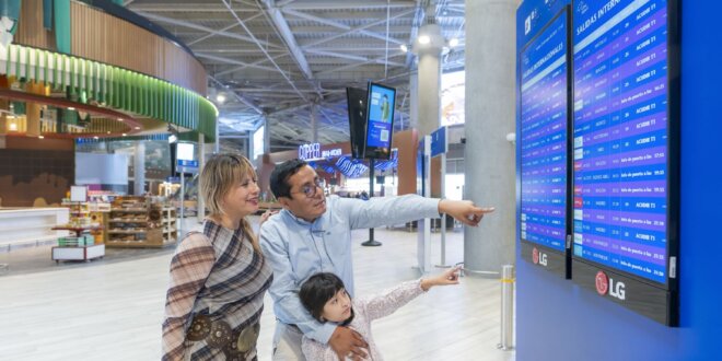 Nuevo aeropuerto ya está recibiendo a pasajeros.