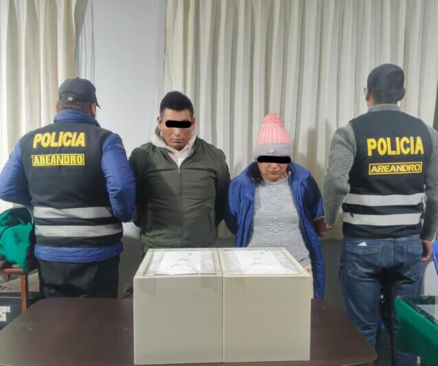 La dogra iba en unas maletas.