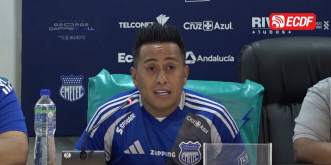 Jugador dio conferencia de prensa en Ecuador.