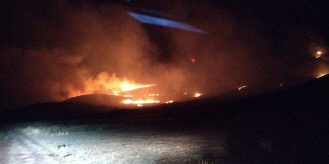 Voraz incendio afecto tres comunidades de Tiquillaca