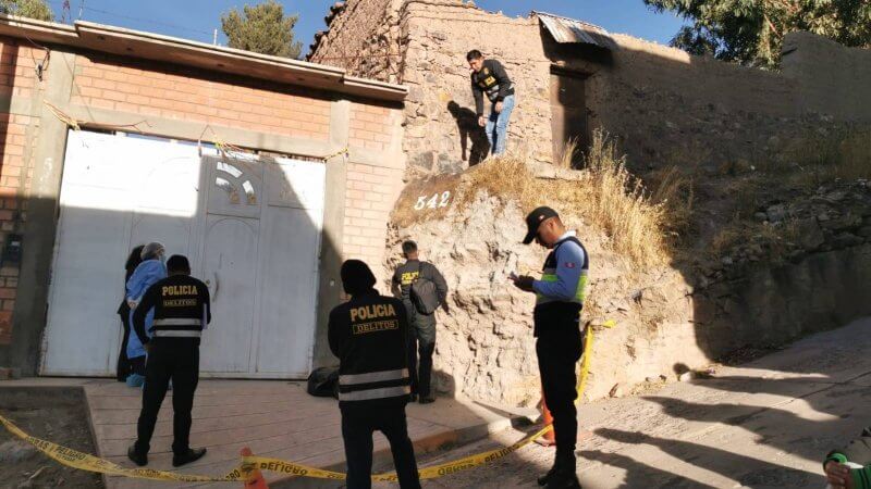 1. ABUELITO CAYO TRAS SUFRIR CAIDA DILIGENCIAS EN LA ESCENA