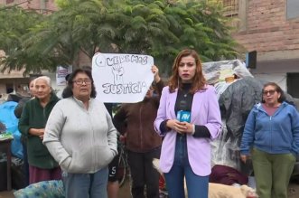 estafan mujer desalojada comedor popular 800x533 1