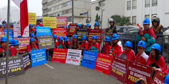 foto mineros se alistan