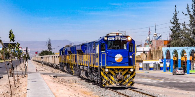 Propuesta sostiene que ferrocarril causa accidentes, congestión vial e impacto ambiental.