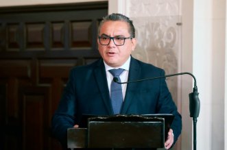 santivanez defiende ley amnistia 800x533 1