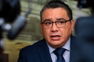 santivanez juan jose mocion censura 800x533 1
