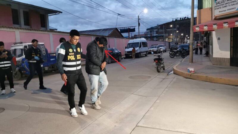 1. LOS ROBACASAS REGRESAN A LAS CALLES FOTON