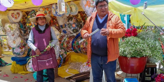 Puno: Inicia feria de Todos los Santos en San Antón 1 WhatsApp Image 2025 10 29 at 8.21.45 PM