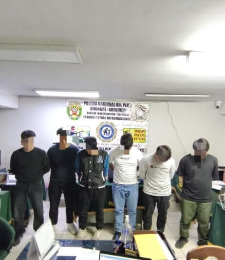 Arequipa: Caen "Los cerebritos de la Generación Z" 1 b 21