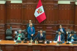 congreso pleno admision vacancia dina boluarte 800x533 1