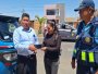 mototaxista devuelve celular a pasajera