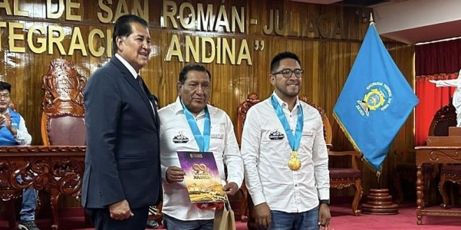 Puno: Municipio de San Román distingue a Oliver Mamani por su título en Caminos del Inca 1 oliver1 1 1