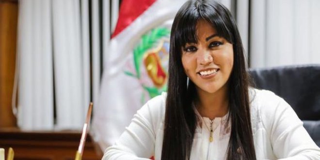 Vivian Olivos renuncia a Fuerza Popular tras 15 años de militancia 1 vivianministrooo