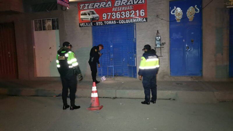 2. ATACAN CON EXPLOSIVOS FOTON