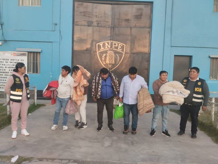 Arequipa: Cinco al penal por tenencia ilegal de armas 1 B 17