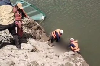 IMG 20251115 154959 800 x 533 pixel