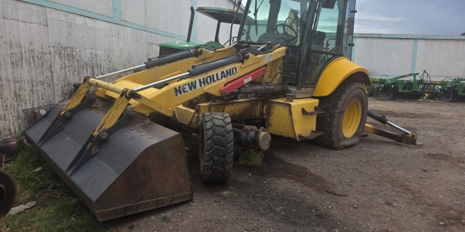 Puno: Desaparece motor de una retroexcavadora 1 dfd