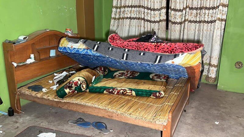 1. ROBCASAS VACIAN UNA VIVIENDA OPERAN OTRA VEZ