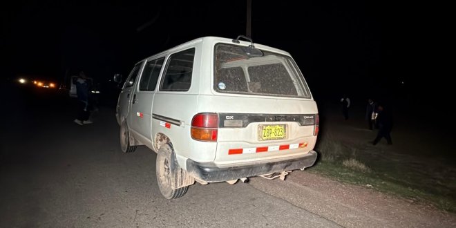 Puno: Pareja falleció tras impacto por una combi 1 2. PAREJA FALLECIO TRAS IMPACTO SOBRE FOTON CUADRO ROJO