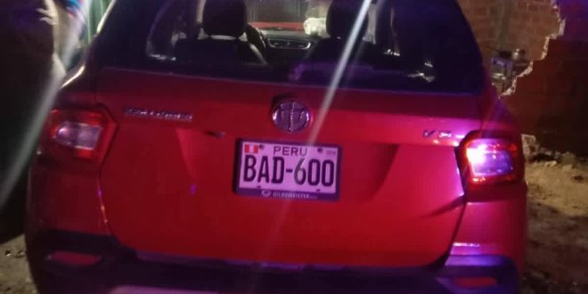 Ilave: camioneta se empotra contra vivienda y deja herida 1 605300546 880097891198103 7077805560944311607 n