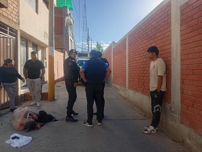Arequipa: Lo acusaron de tocar a niño y por poco lo matan a golpes 1 A 1