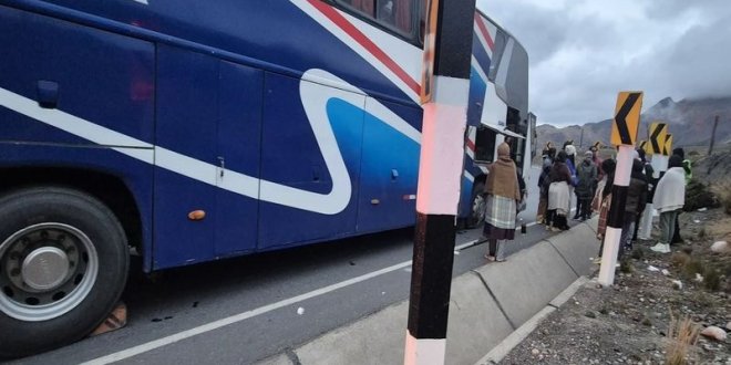 Asaltan bus en la ruta Macusani