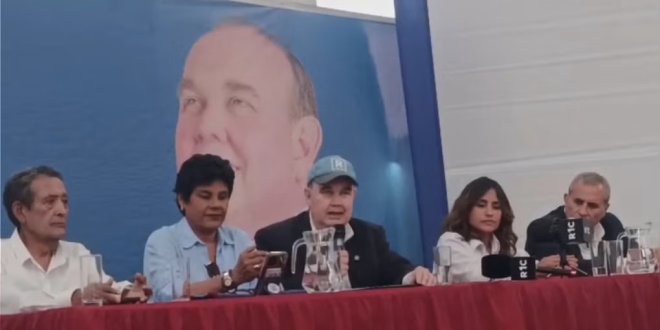 Rafael López Aliaga propone "chuponear legalmente" las llamadas extorsivas para localizar a los delincuentes 1 WhatsApp Image 2025 12 14 at 15.56.18