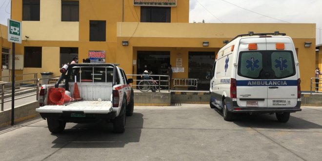 Arequipa: Acuchillan a jóvenes por no dejarse robar 1 a 10