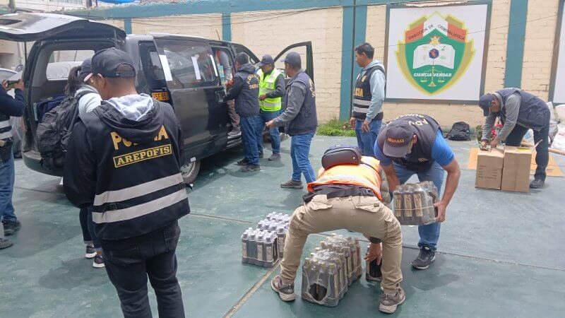 Puno: Caen con contrabando en C.P. de Jayllihuaya 1 abridoraaaaaaa 4
