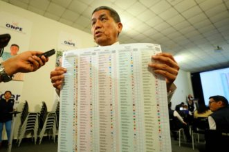 cedula gigante elecciones 800x533 1