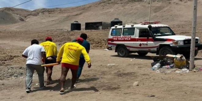 rescatana acuatro banistas